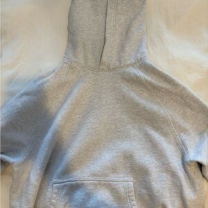 Aritzia Light Grey Women’s Pullover Hoodie